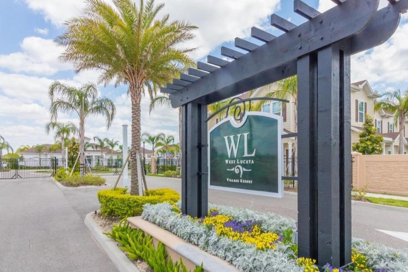 Great And Practical Townhouse In Gated Community, Sleeps 6 10 Min To Disney! Orlando Extérieur photo